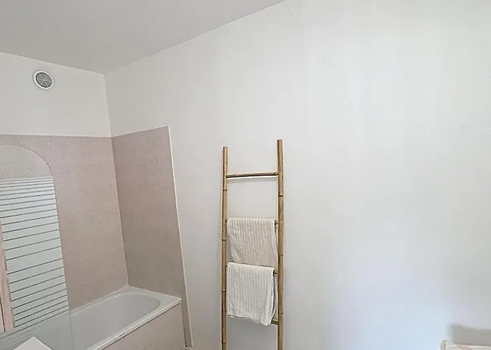 2 Personnes - Stade Rugby Yves Du Manoir Apartamento *